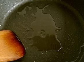 虾仁炒饭的做法