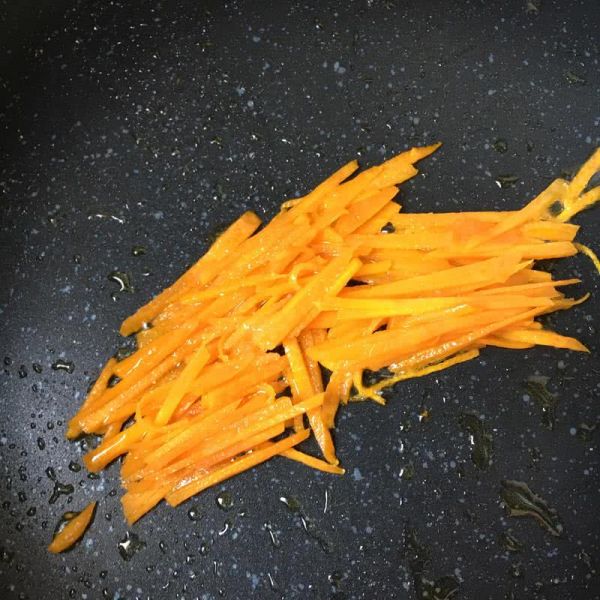 萌熊咖喱肉末芝士便当