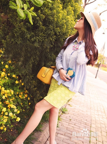 修身半身裙巧搭