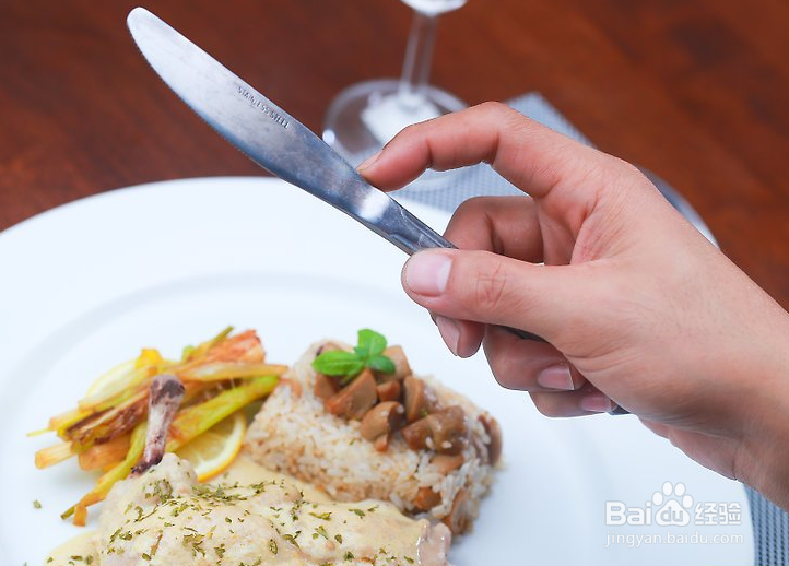 西餐中，如何使用刀叉（欧式、美式两种教程）