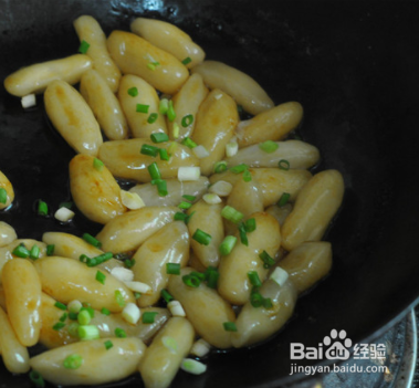 酱汁芋圆的做法