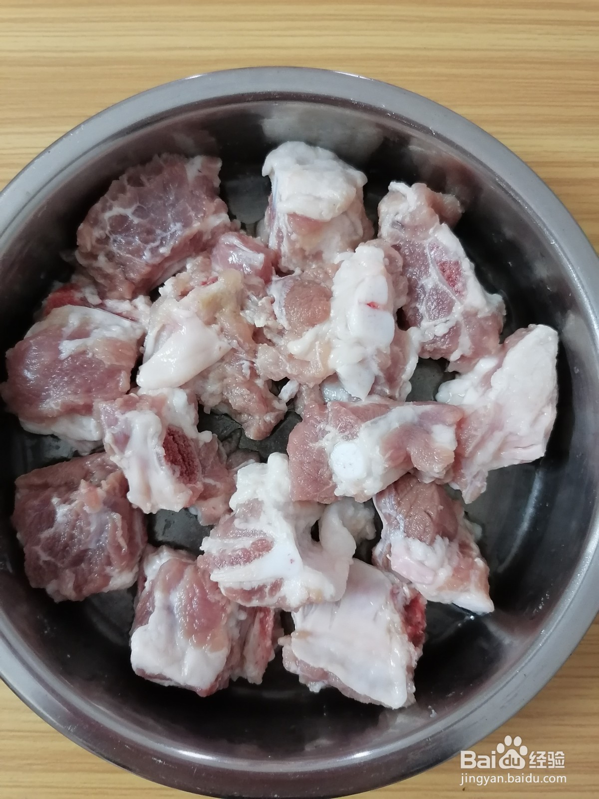 酸甜酱味排骨的做法