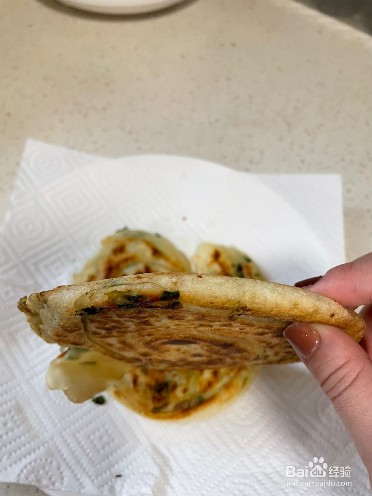 一次成功的葱油饼的做法