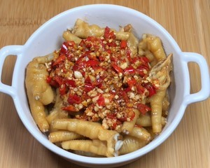 怎么做好吃停不下来的蒜香鸡爪