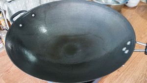 炒锅的开锅方法