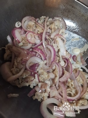 好吃的洋葱羊肉