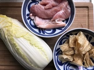 怎么做白菜腐皮炖五花肉
