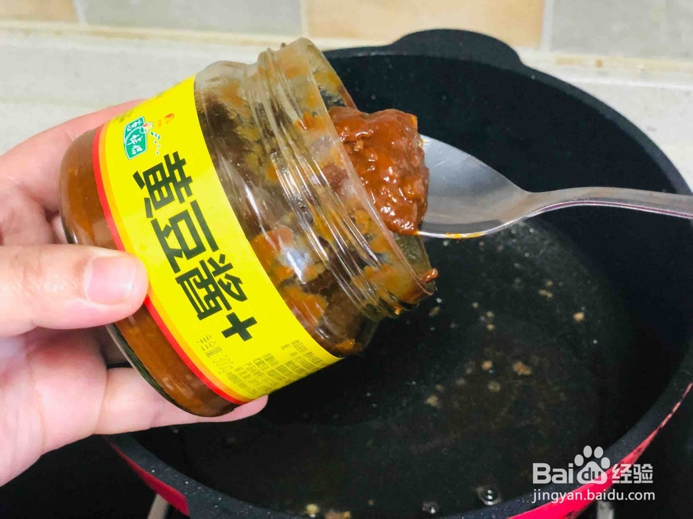 如何做美味的酱烧家常豆腐