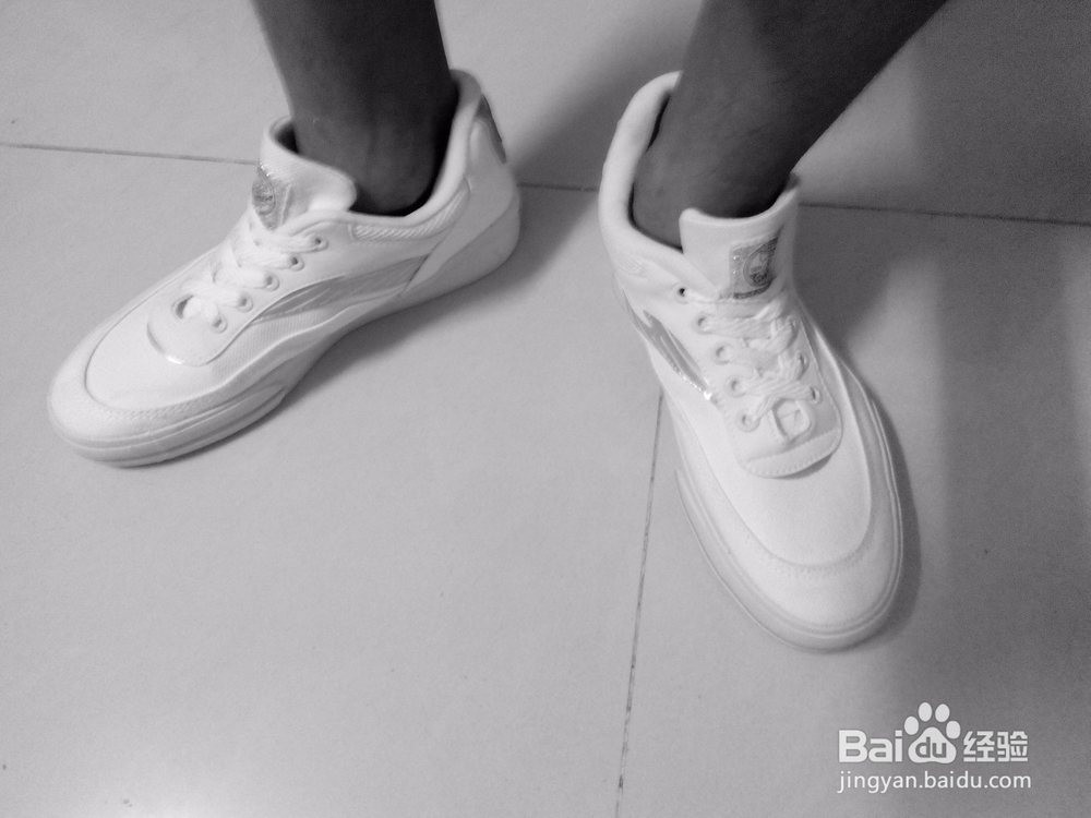 两种看着舒服又简单的隐藏鞋带方法