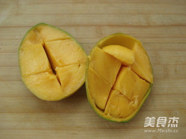 芒果糯米糍的做法