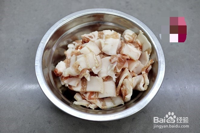 猪肉酸菜粉丝鱼丸的做法