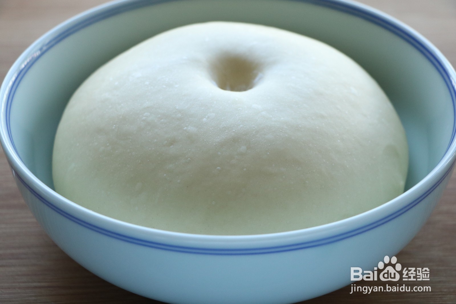 脆皮蜂蜜小面包