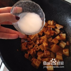 糖醋藕丁怎么做出妈妈的味道