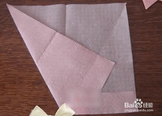 餐巾纸杯垫的简单折法