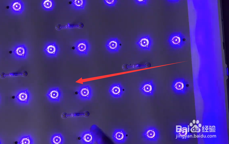 海信电视颜色偏蓝怎么调