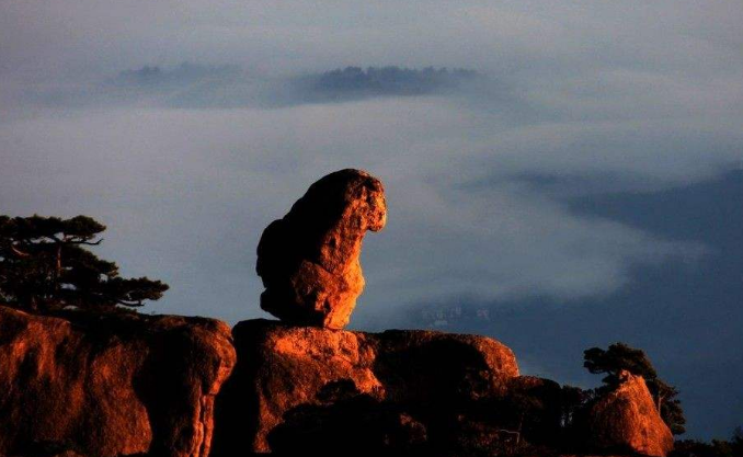 什么的黄山奇石怎么填空