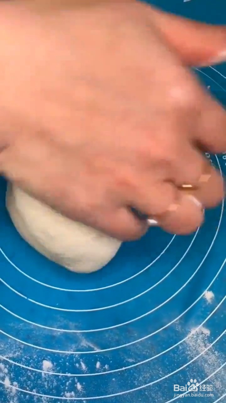 如何制作蜂蜜小馒头