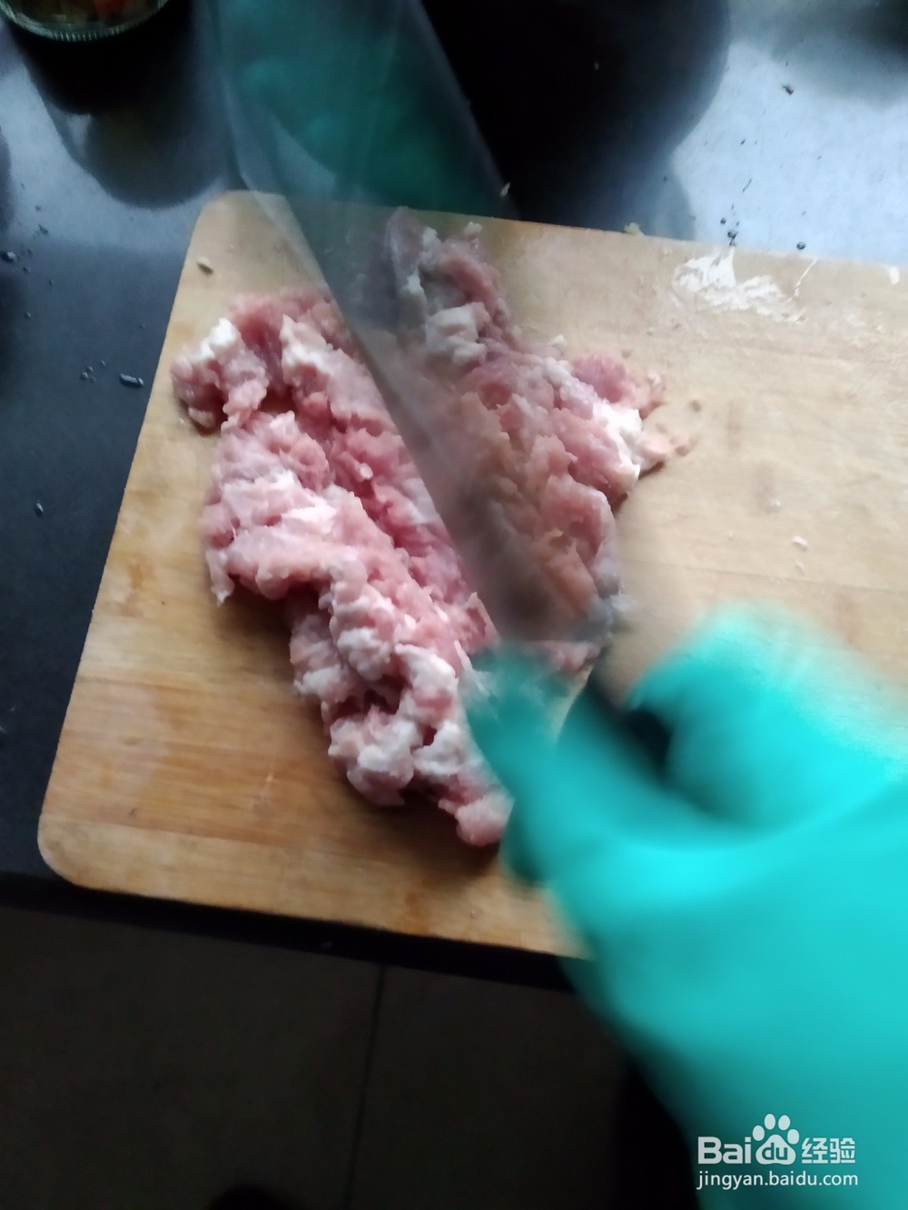 如何制作麻辣香菇拌饭酱