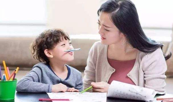 怎么回复老师批评和建议的话