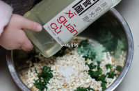 春天淡清的味蕾享受——凉拌蒿菜