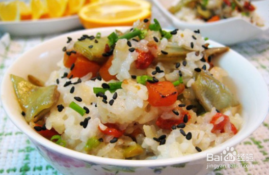 五彩扁豆饭的做法