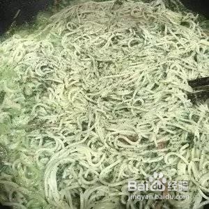 如何制作奶香菠菜意面（图解）