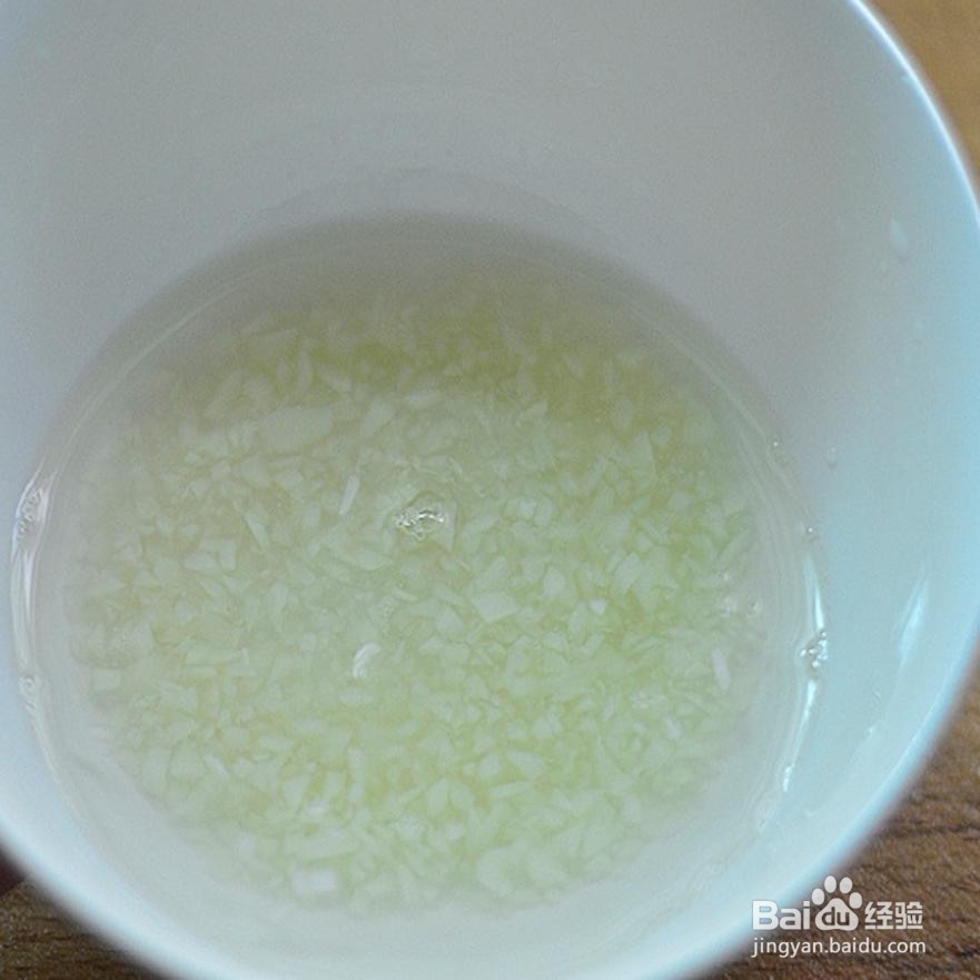 怎样做爽口的鸡丝酱拌面