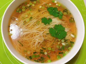 十分钟搞定的热汤面