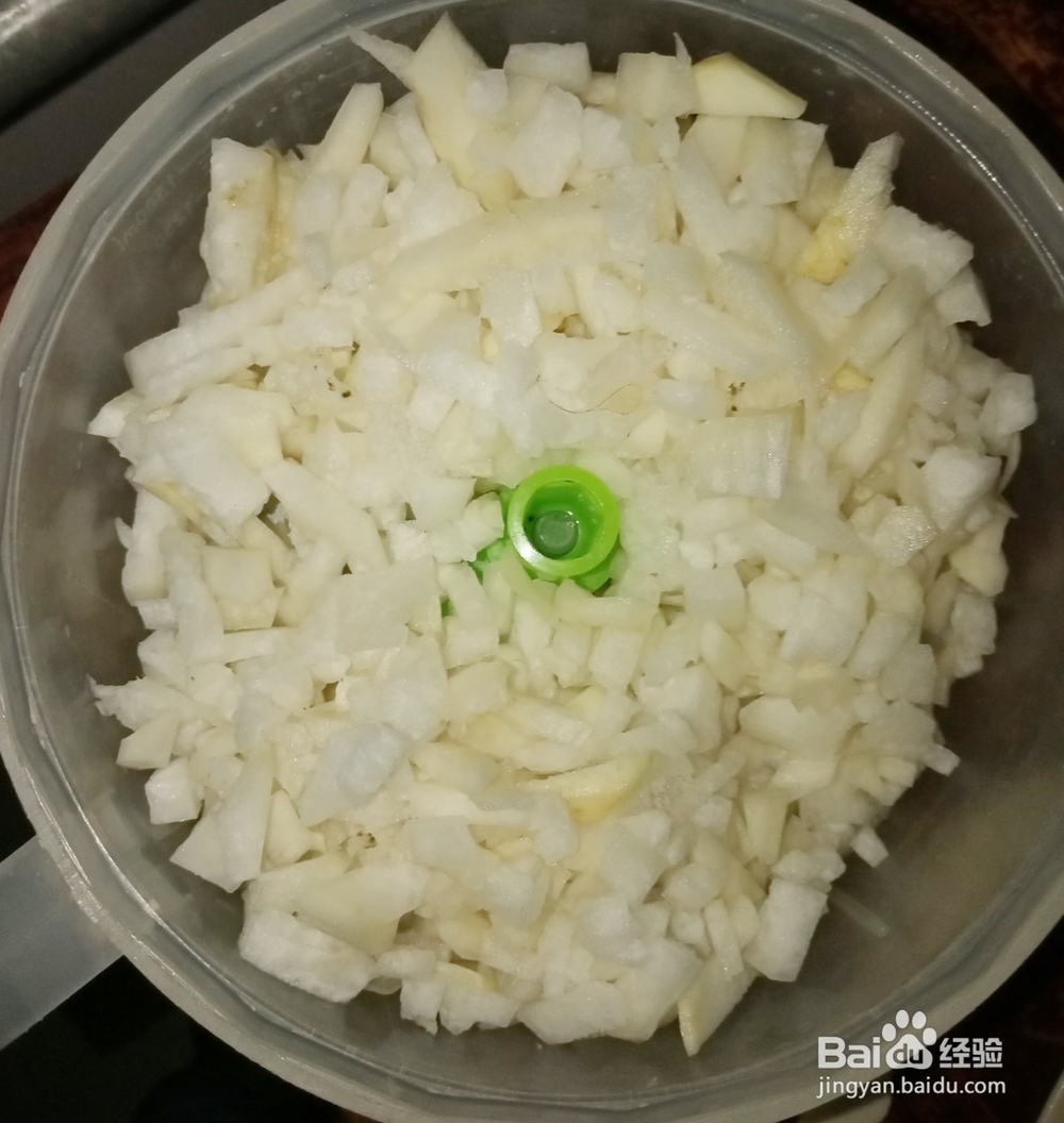 冬天大白萝卜这么做香脆可口,一家老小都爱吃