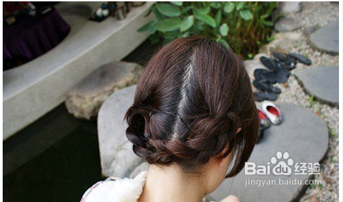 最新甜美双麻花辫盘发发型韩式简约风尚