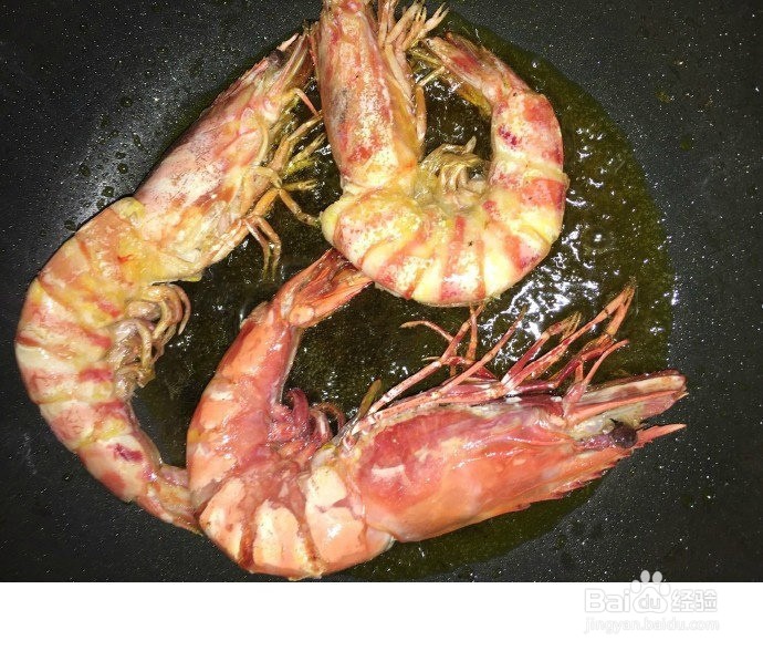 怎样制作茄汁大明虾？