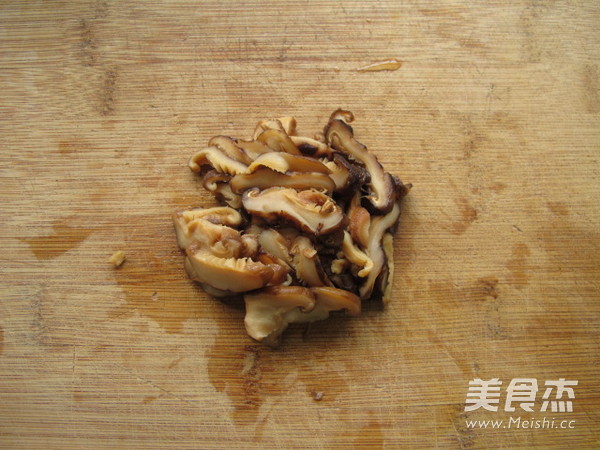香菇肥牛乌冬面