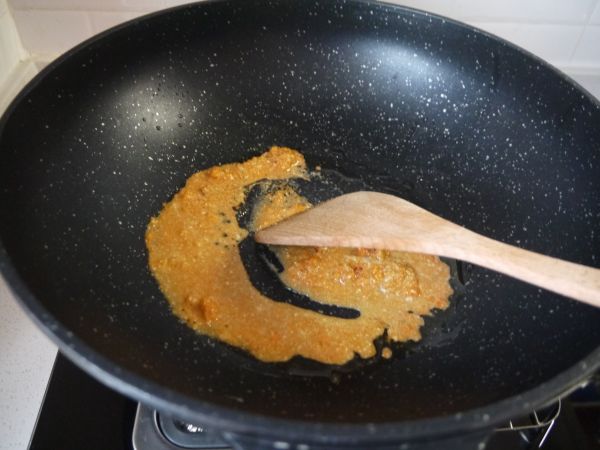 蟹黄酿虾仁豆腐