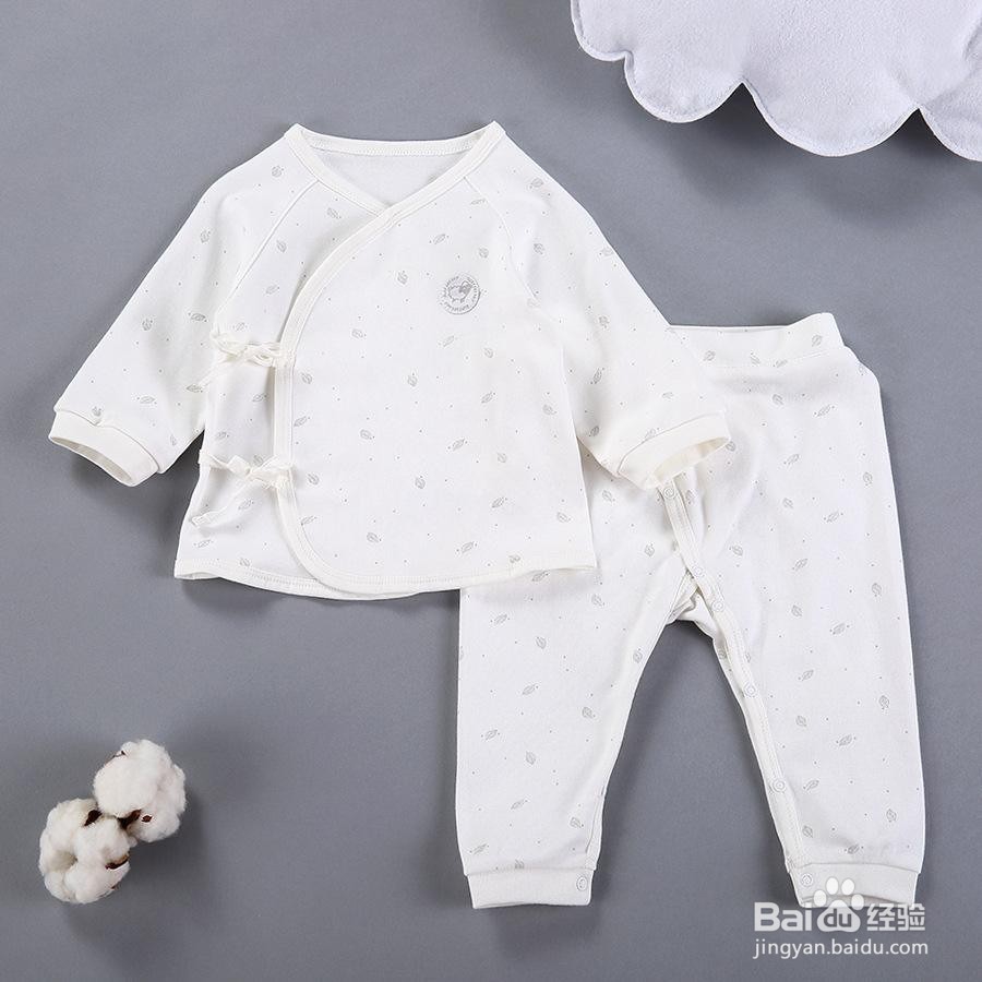 给宝宝选衣服注意什么