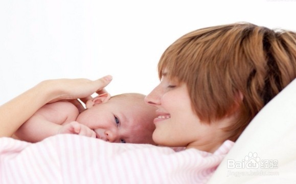 如何帮1~2岁宝宝顺利度过断奶期？