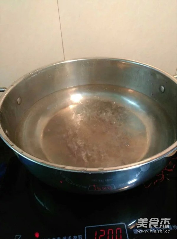 鱼蛋胡萝卜炒面