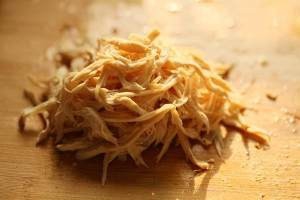 教你怎么做茼蒿拌鸡丝