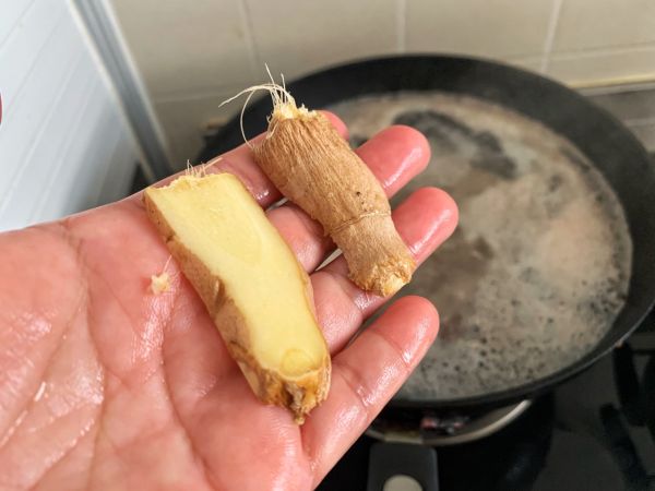 上大骨头炖酸菜