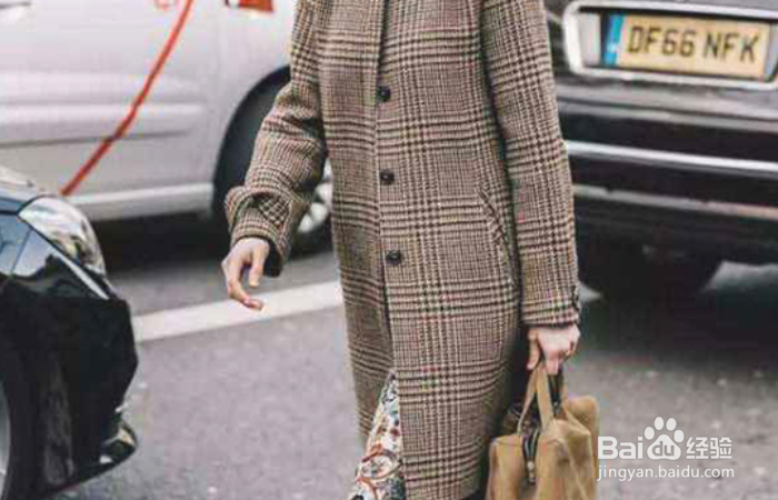 风衣颜色如何选？