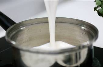 小朋友爱吃的奶冻