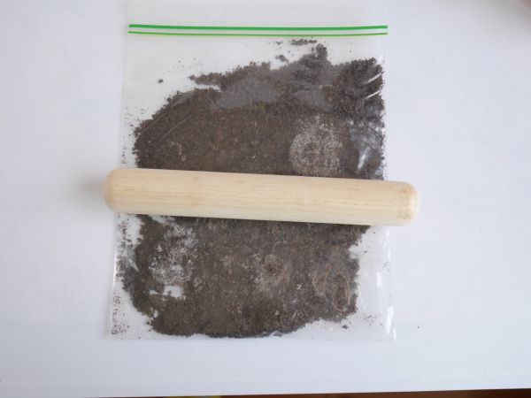 奥利奥海盐奶盖咖啡