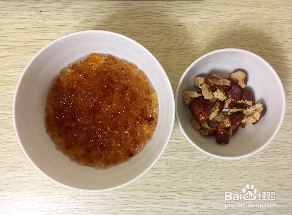 孩子爱吃的糖水红枣桃胶豆浆