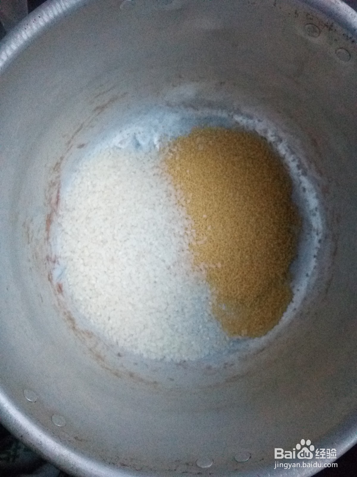 家常小米地瓜粥