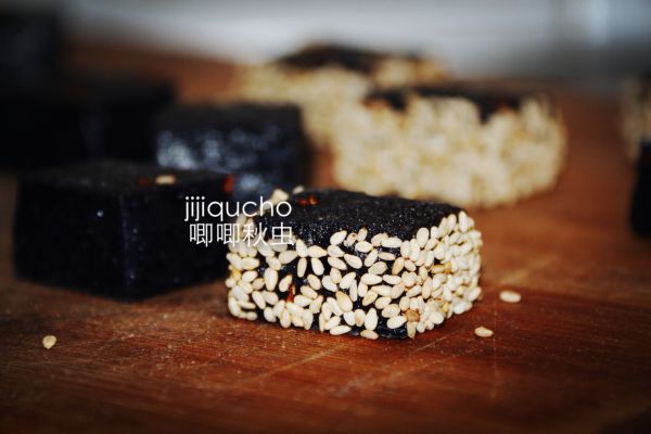 乌饭桂花糖年糕