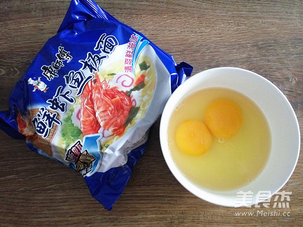 芝士蛋面饼的做法