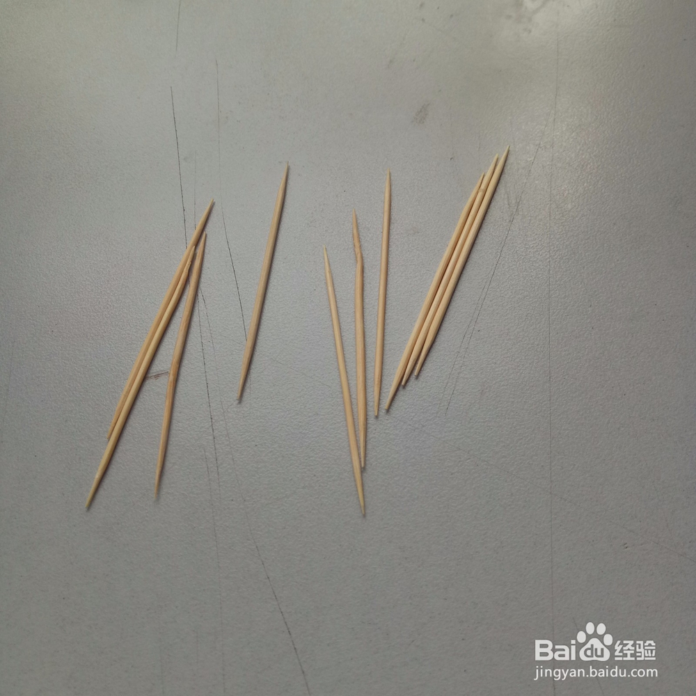 用牙签怎样拼一个五角星