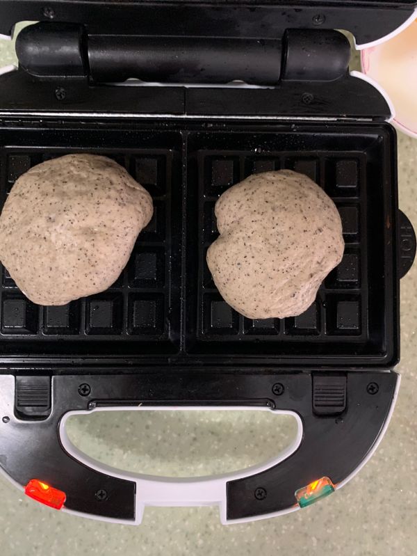 黑芝麻紫薯华夫饼