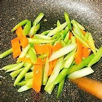 零失败的清热芦笋滑蛋