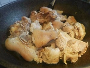 怎么做秘制黄豆猪蹄