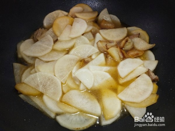 如何制做五花肉烧萝卜